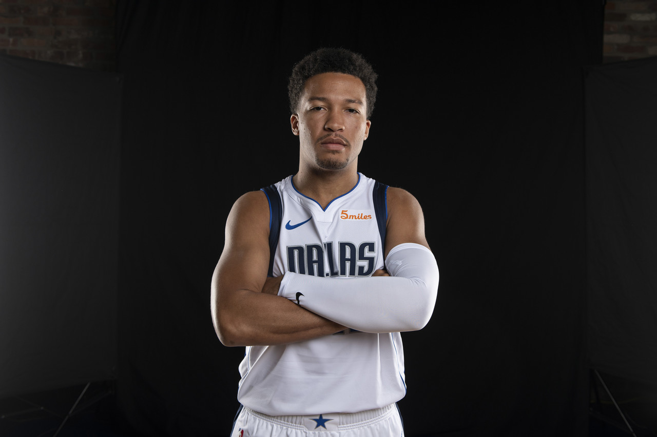 步站稳脚跟 步站稳脚跟