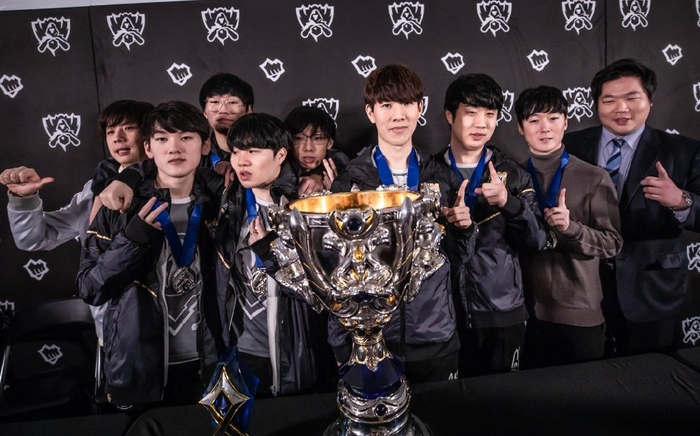 库里的状态 库里的状态