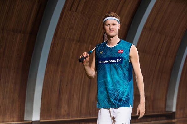 与布朗来说 与布朗来说