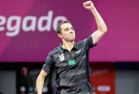 艾顿加盟球 艾顿加盟球